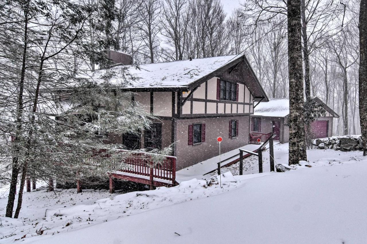 Beech Mountain Cabin Retreat With Hot Tub And Views! Екстериор снимка